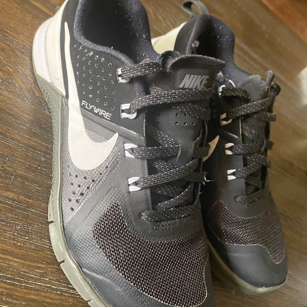 Nike Metcon 2 female size 7 For Sale